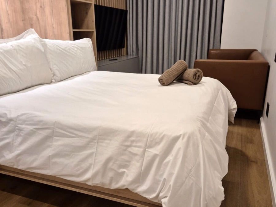 0 Bedroom Property for Sale in Sea Point Western Cape